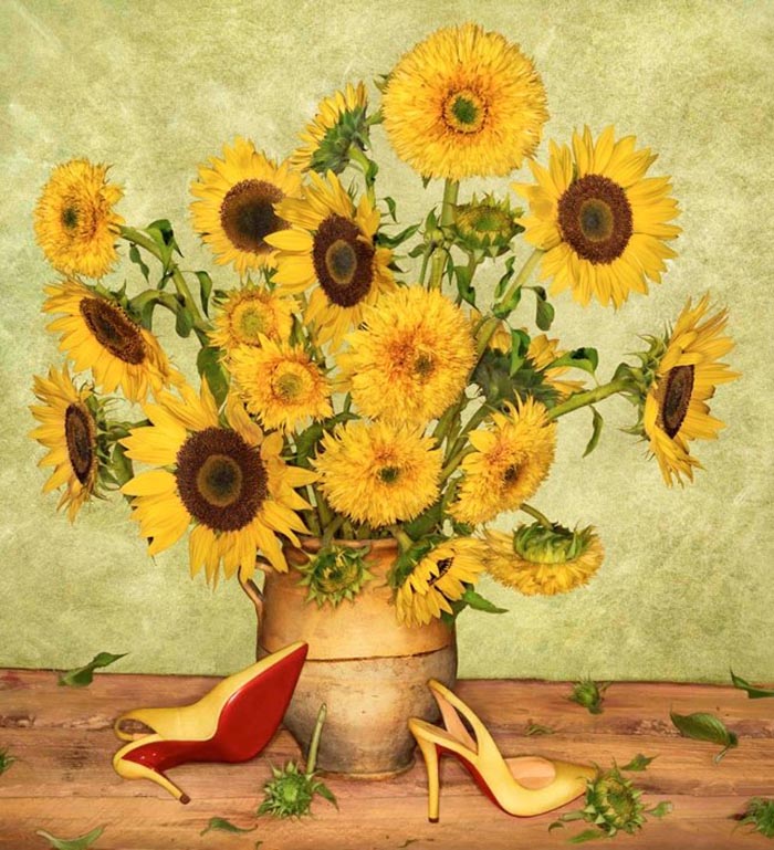 Schoenenkunst: Christian Louboutin's lente 2014 campagne. Alles over Christian Louboutin's lente 2014 campagne. Bekijk de schoenenkunst en de foto’s.