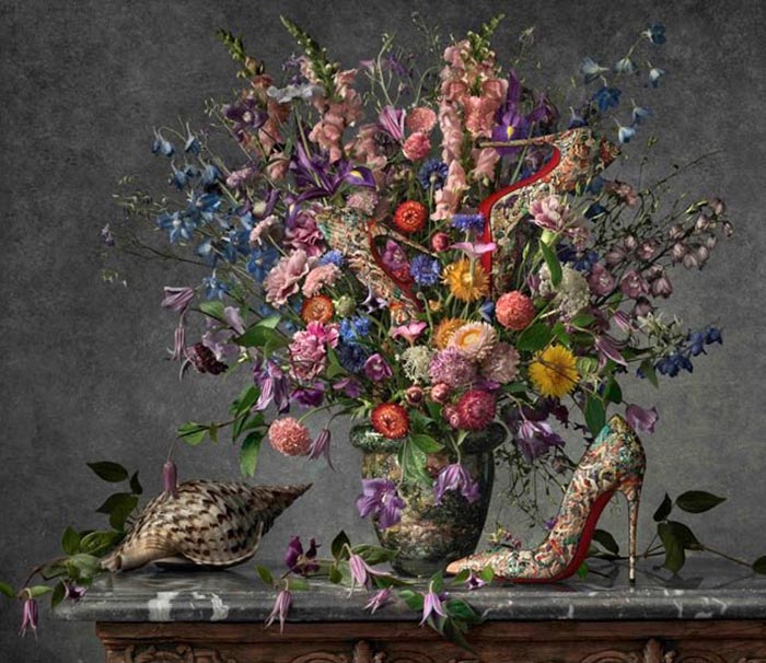 Schoenenkunst: Christian Louboutin's lente 2014 campagne. Alles over Christian Louboutin's lente 2014 campagne. Bekijk de schoenenkunst en de foto’s.