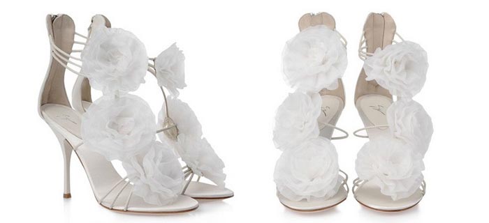 Bruidsschoenen van Giuseppe Zanotti. Bekijk hier de bruidsschoenen collectie van Giuseppe Zanotti. Prachtige pumps, peeptoes en high heels!