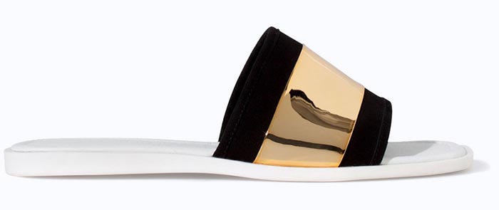 Alles over Zara sandalen. Ontdek nu te gekke Zara sandalen voor de zomer van 2014. Een stoere  musthave voor de echte fashionjunk. Laat je inspireren!
