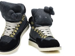 Gespot: Hello Kitty sneakers