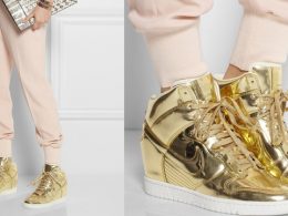 Musthave: Gouden Nike Dunk Sky Hi sneakers