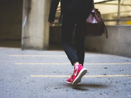 Handgemaakte schoenen van Nike-oprichter minstens 150.000 euro waard